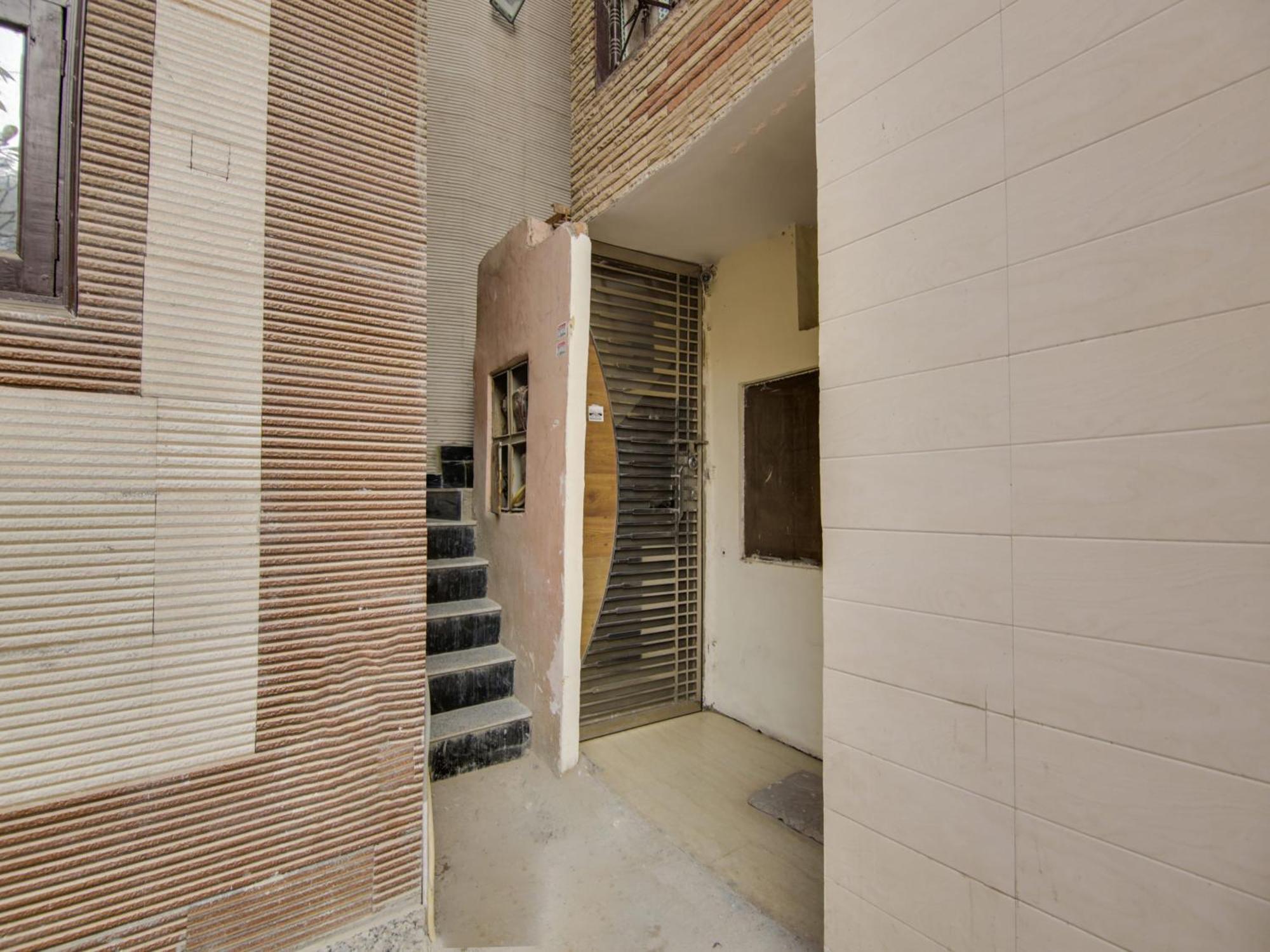Hotel O Ar Residency Delhi  Esterno foto
